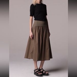 Vera Wang Poplin maxi skirt